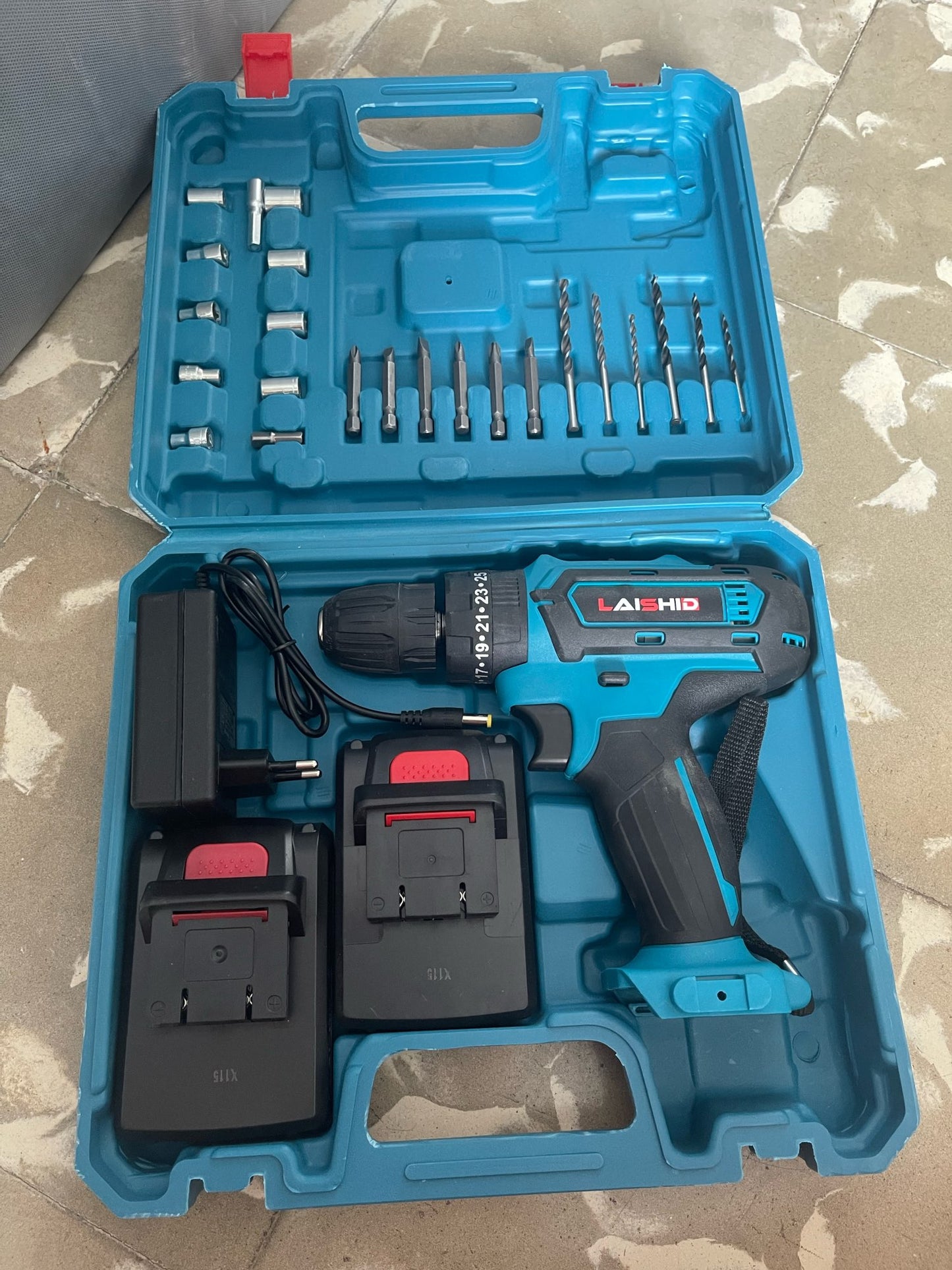 Taladro Percutor 28V